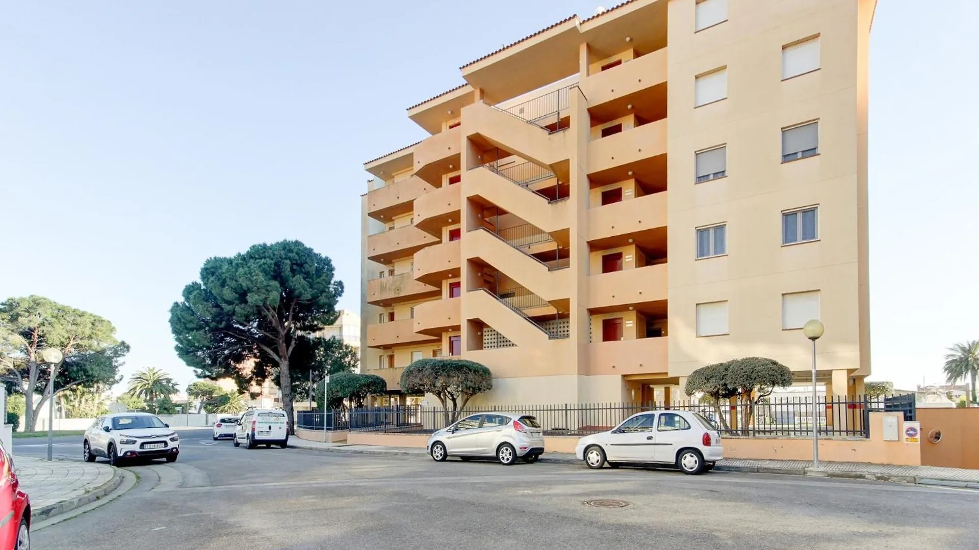 Apartment With Scenic View Roses Spagna
