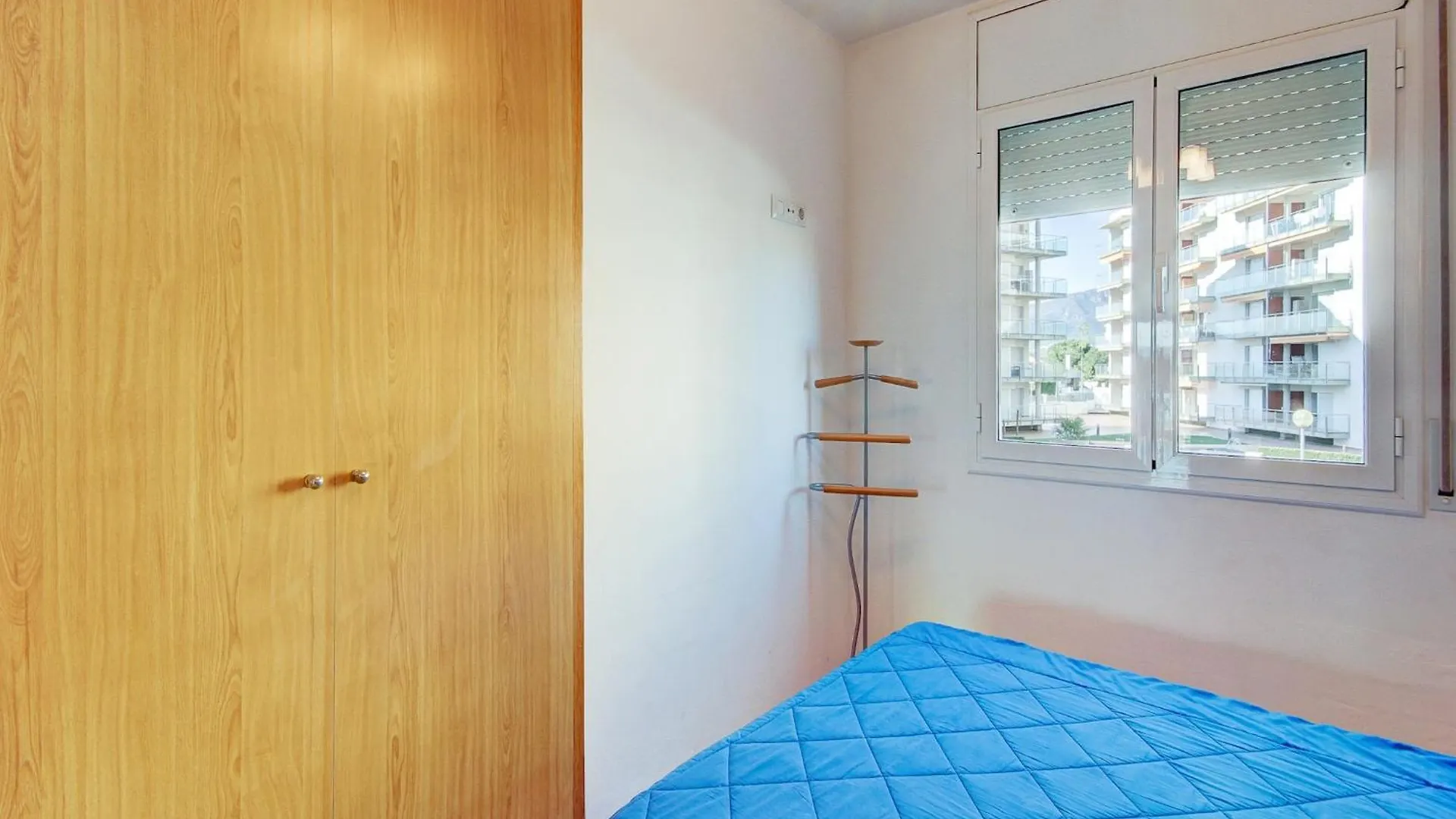 Apartment With Scenic View Roses